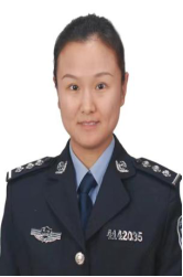 王颖